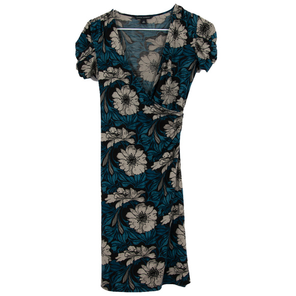 Banana Republic Dresses & Skirts - Banana Republic Floral Wrap Dress Size XS #00239